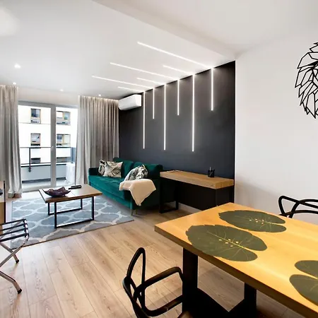 P&O Serviced Apartments Group Komputerowa Warsaw Exterior photo
